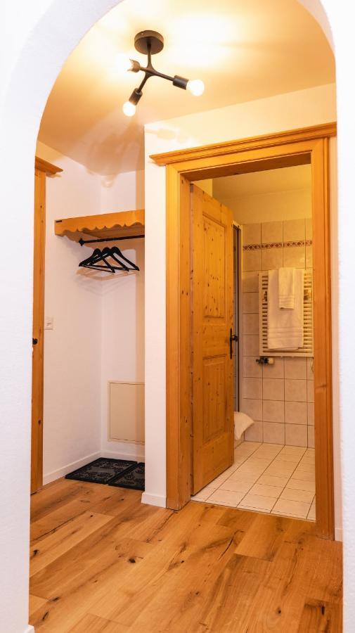 Wunderstay Alpine 16 Chic Studio Central Location Klosters-Serneus Extérieur photo